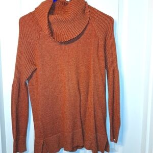 Time and Tru Rust Brown Turtleneck Sweater Medium